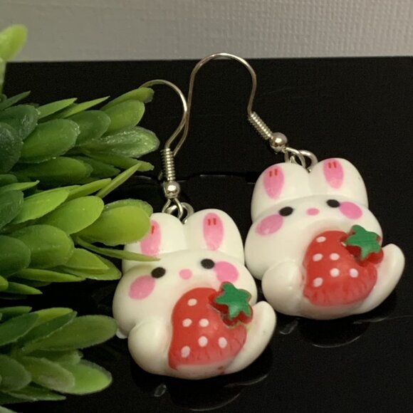 Strawberry Earring, Easter Bunny, Bunny Earring, Easter Earring, Easter Basket - Picture 2 of 8